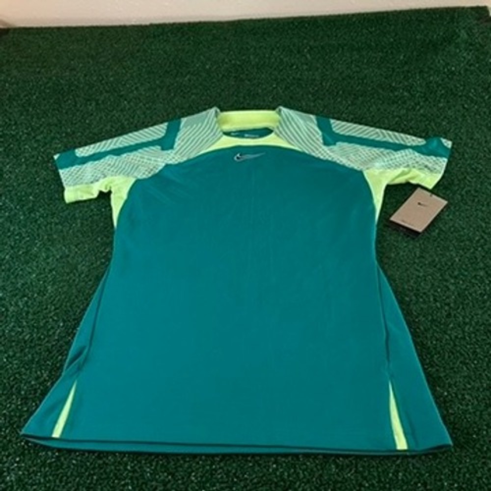 Nike Dri-FIT Strike Soccer Shirt Slim Fit‎ Teal Green Athletic Womens Medium NWT